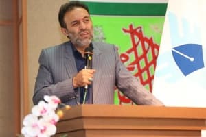 ایوان نجف عجب صفایی دارد